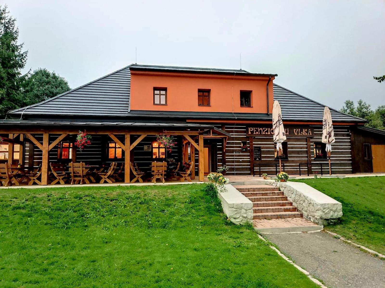 Penzion U Vlka Hotel Wöllsdorf Екстериор снимка